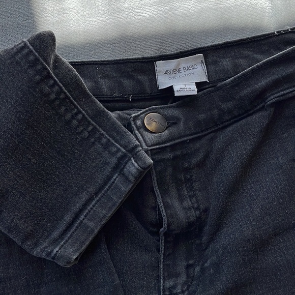 Black jeans - Picture 3 of 5